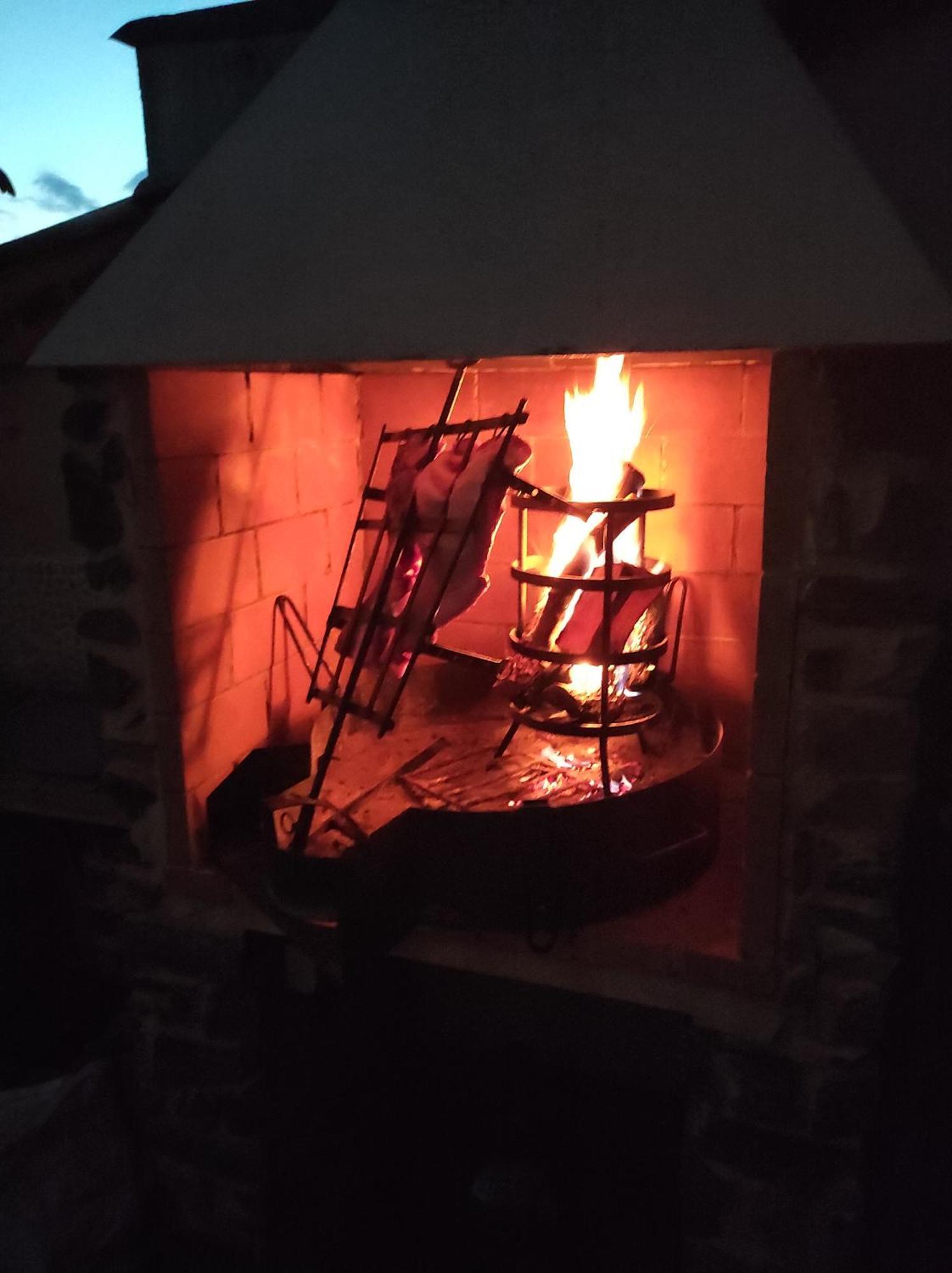 Vinarius, Posada Rural Castellanos de Villiquera 외부 사진