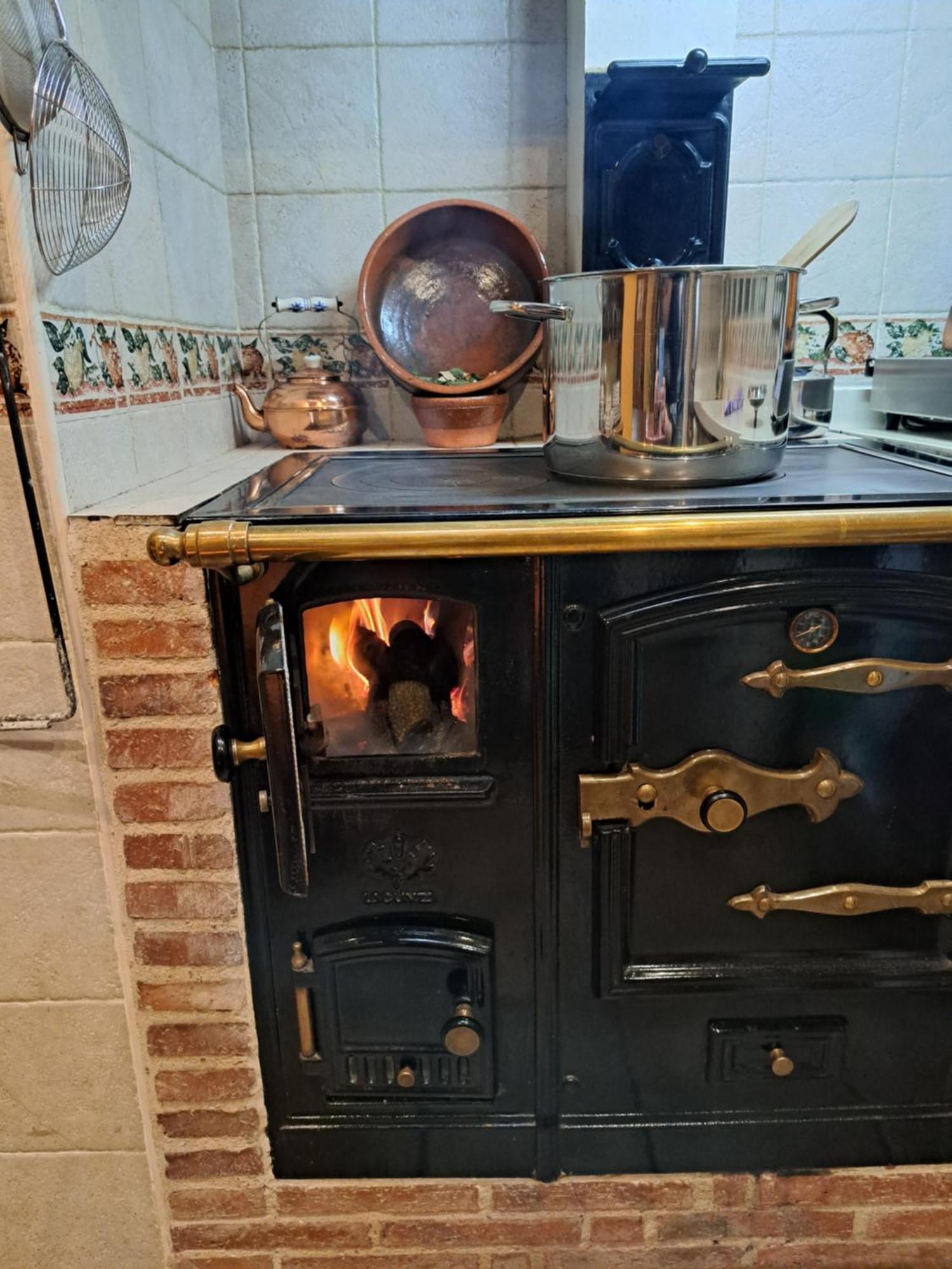 Vinarius, Posada Rural Castellanos de Villiquera 외부 사진